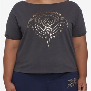 Wonder Woman crop top XL Her Universe